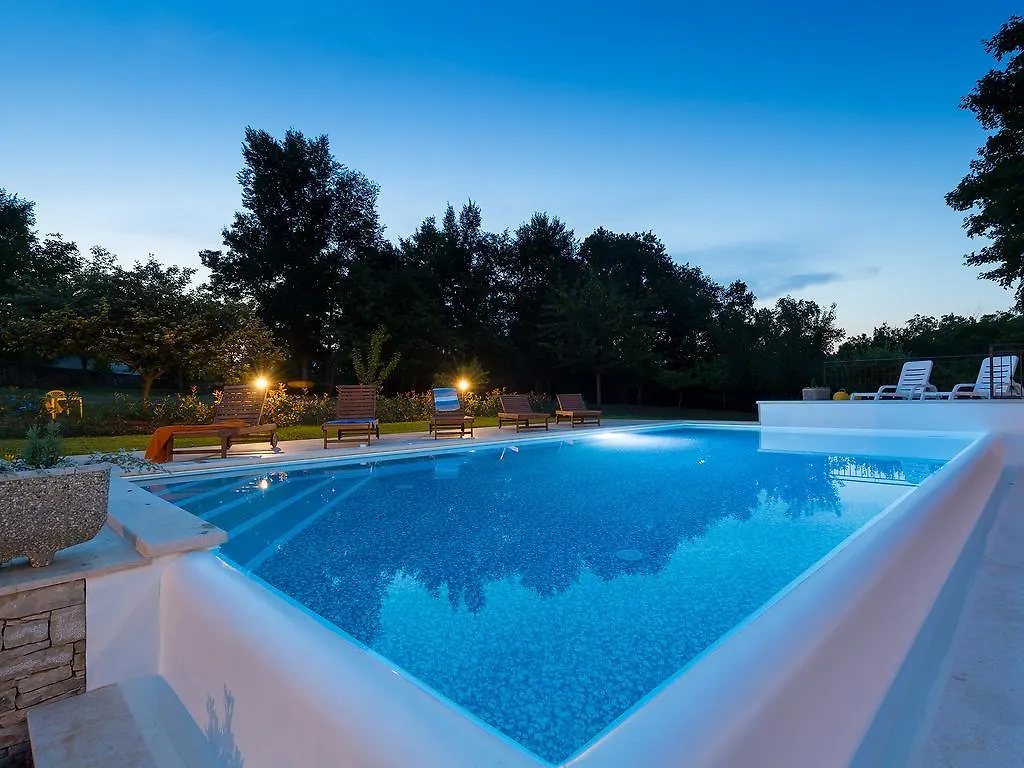 Villa Sany Heki 0*,  Croatia
